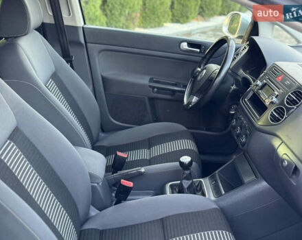 Серый Фольксваген Гольф Плюс, объемом двигателя 0 л и пробегом 166 тыс. км за 5800 $, фото 72 на Automoto.ua