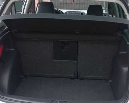 Серый Фольксваген Гольф Плюс, объемом двигателя 1.4 л и пробегом 219 тыс. км за 5850 $, фото 7 на Automoto.ua