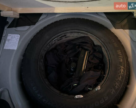 Серый Фольксваген Гольф Плюс, объемом двигателя 0 л и пробегом 221 тыс. км за 6300 $, фото 64 на Automoto.ua