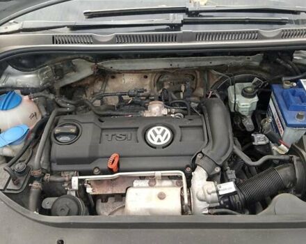 Серый Фольксваген Гольф Плюс, объемом двигателя 1.39 л и пробегом 260 тыс. км за 5900 $, фото 10 на Automoto.ua