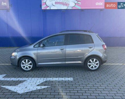 Серый Фольксваген Гольф Плюс, объемом двигателя 1.4 л и пробегом 174 тыс. км за 6150 $, фото 7 на Automoto.ua