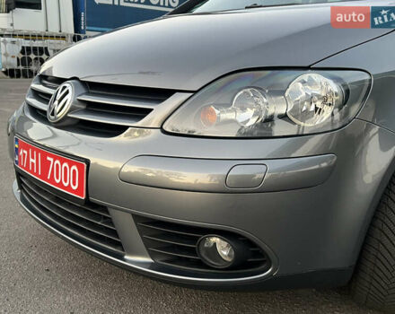 Серый Фольксваген Гольф Плюс, объемом двигателя 0 л и пробегом 221 тыс. км за 6300 $, фото 17 на Automoto.ua
