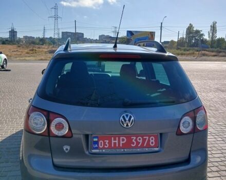 Сірий Фольксваген Golf Plus, об'ємом двигуна 1.4 л та пробігом 180 тис. км за 6995 $, фото 5 на Automoto.ua