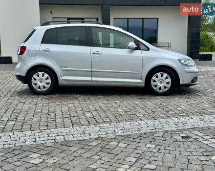 Серый Фольксваген Гольф Плюс, объемом двигателя 1.4 л и пробегом 225 тыс. км за 7550 $, фото 33 на Automoto.ua