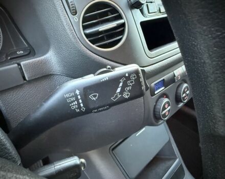 Сірий Фольксваген Golf Plus, об'ємом двигуна 1.6 л та пробігом 237 тис. км за 6999 $, фото 10 на Automoto.ua