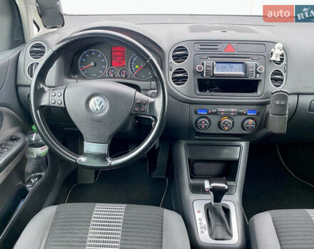 Серый Фольксваген Гольф Плюс, объемом двигателя 1.4 л и пробегом 199 тыс. км за 7500 $, фото 13 на Automoto.ua