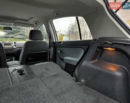 Серый Фольксваген Гольф Плюс, объемом двигателя 1.4 л и пробегом 121 тыс. км за 7400 $, фото 110 на Automoto.ua