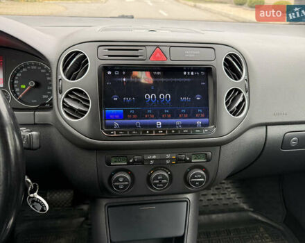 Серый Фольксваген Гольф Плюс, объемом двигателя 1.9 л и пробегом 230 тыс. км за 7800 $, фото 9 на Automoto.ua