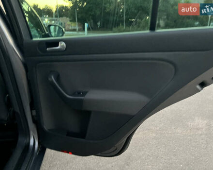 Серый Фольксваген Гольф Плюс, объемом двигателя 0 л и пробегом 221 тыс. км за 6300 $, фото 49 на Automoto.ua