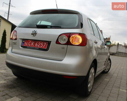 Фольксваген Гольф Плюс 2008 в Трускавце на Automoto.ua Серый Фольксваген Гольф Плюс, объемом двигателя 1.6 л и пробегом 195 тыс. км за 6790 $, фото 20 на Automoto.ua