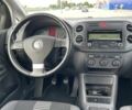 Серый Фольксваген Гольф Плюс, объемом двигателя 1.4 л и пробегом 171 тыс. км за 6300 $, фото 16 на Automoto.ua