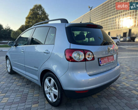 Фольксваген Гольф Плюс 2008 в Луцке на Automoto.ua Серый Фольксваген Гольф Плюс, объемом двигателя 1.4 л и пробегом 169 тыс. км за 7350 $, фото 3 на Automoto.ua