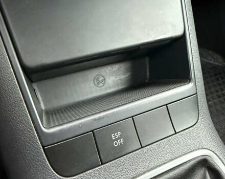 Серый Фольксваген Гольф Плюс, объемом двигателя 1.6 л и пробегом 225 тыс. км за 7399 $, фото 91 на Automoto.ua