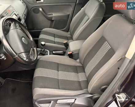 Серый Фольксваген Гольф Плюс, объемом двигателя 1.6 л и пробегом 128 тыс. км за 6700 $, фото 29 на Automoto.ua