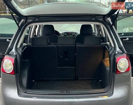 Серый Фольксваген Гольф Плюс, объемом двигателя 0 л и пробегом 187 тыс. км за 5999 $, фото 52 на Automoto.ua