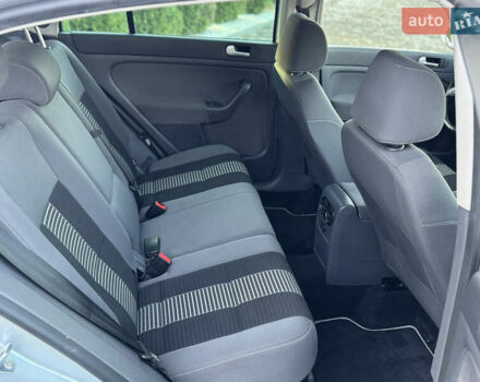 Серый Фольксваген Гольф Плюс, объемом двигателя 0 л и пробегом 166 тыс. км за 5800 $, фото 70 на Automoto.ua