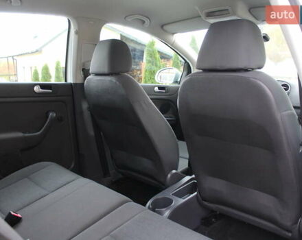 Фольксваген Гольф Плюс 2008 в Трускавце на Automoto.ua Серый Фольксваген Гольф Плюс, объемом двигателя 1.6 л и пробегом 195 тыс. км за 6790 $, фото 91 на Automoto.ua