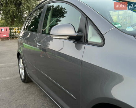 Серый Фольксваген Гольф Плюс, объемом двигателя 0 л и пробегом 221 тыс. км за 6300 $, фото 21 на Automoto.ua