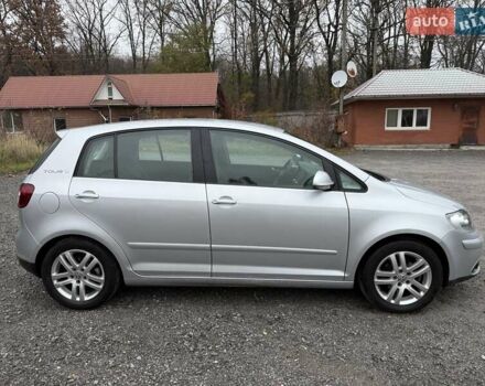 Серый Фольксваген Гольф Плюс, объемом двигателя 1.6 л и пробегом 189 тыс. км за 8400 $, фото 12 на Automoto.ua