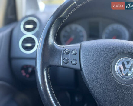 Фольксваген Гольф Плюс 2008 в Черкассах на Automoto.ua Серый Фольксваген Гольф Плюс, объемом двигателя 1.4 л и пробегом 238 тыс. км за 6599 $, фото 87 на Automoto.ua