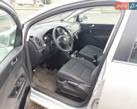 Серый Фольксваген Гольф Плюс, объемом двигателя 0 л и пробегом 190 тыс. км за 5999 $, фото 20 на Automoto.ua