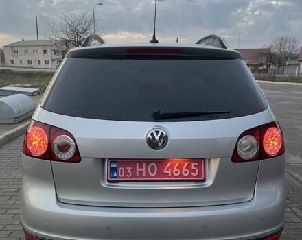 Сірий Фольксваген Golf Plus, об'ємом двигуна 1.4 л та пробігом 245 тис. км за 7300 $, фото 4 на Automoto.ua