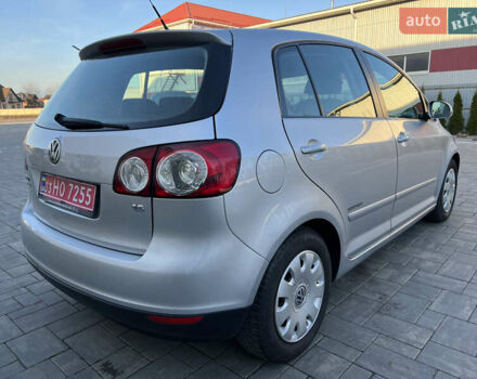 Серый Фольксваген Гольф Плюс, объемом двигателя 1.6 л и пробегом 99 тыс. км за 7250 $, фото 18 на Automoto.ua