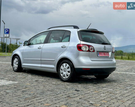 Серый Фольксваген Гольф Плюс, объемом двигателя 1.4 л и пробегом 225 тыс. км за 7550 $, фото 27 на Automoto.ua