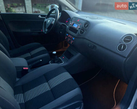 Сірий Фольксваген Golf Plus, об'ємом двигуна 1.4 л та пробігом 192 тис. км за 6800 $, фото 43 на Automoto.ua