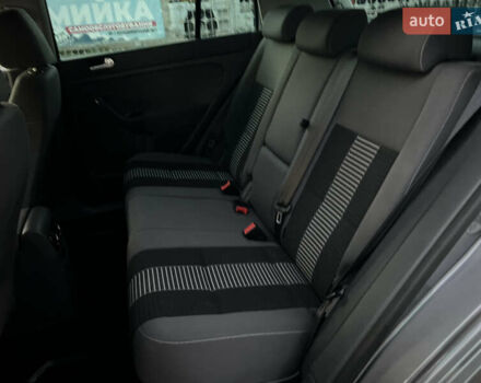 Серый Фольксваген Гольф Плюс, объемом двигателя 0 л и пробегом 221 тыс. км за 6300 $, фото 48 на Automoto.ua