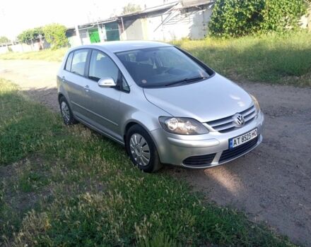 Серый Фольксваген Гольф Плюс, объемом двигателя 1.4 л и пробегом 261 тыс. км за 5900 $, фото 1 на Automoto.ua