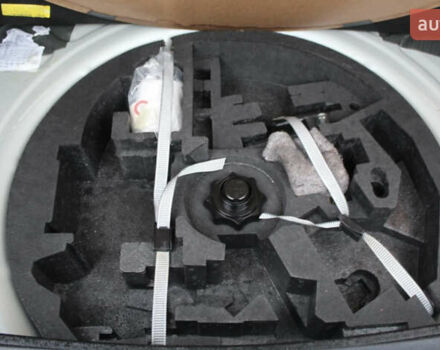 Серый Фольксваген Гольф Плюс, объемом двигателя 1.6 л и пробегом 210 тыс. км за 7500 $, фото 8 на Automoto.ua