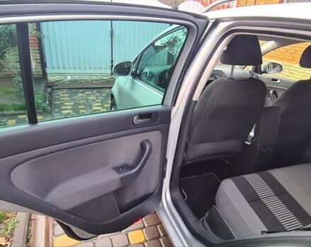 Серый Фольксваген Гольф Плюс, объемом двигателя 1.4 л и пробегом 180 тыс. км за 6900 $, фото 2 на Automoto.ua