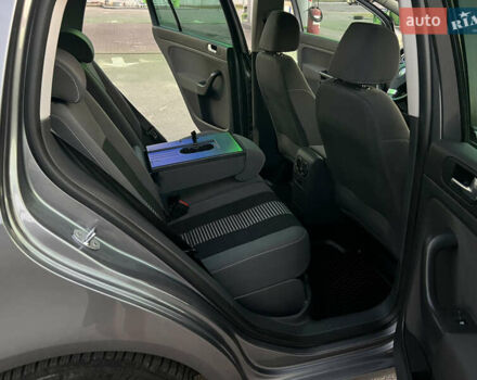 Серый Фольксваген Гольф Плюс, объемом двигателя 0 л и пробегом 221 тыс. км за 6300 $, фото 51 на Automoto.ua