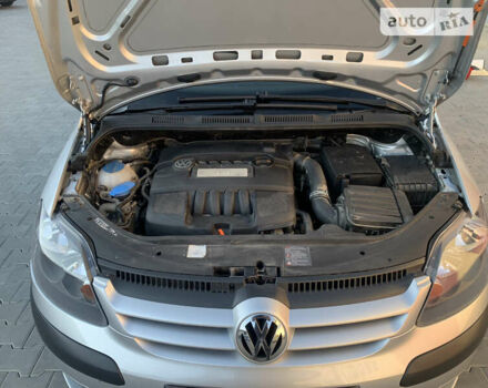 Сірий Фольксваген Golf Plus, об'ємом двигуна 1.6 л та пробігом 196 тис. км за 5700 $, фото 11 на Automoto.ua