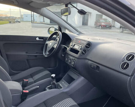 Серый Фольксваген Гольф Плюс, объемом двигателя 1.4 л и пробегом 217 тыс. км за 6200 $, фото 19 на Automoto.ua