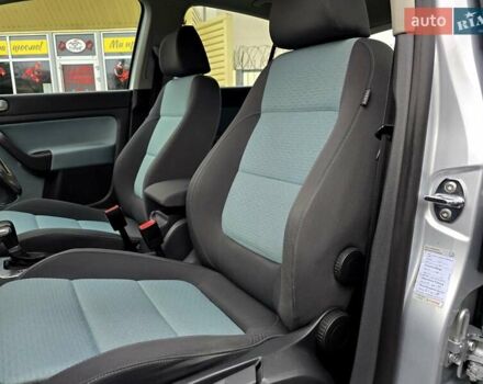 Серый Фольксваген Гольф Плюс, объемом двигателя 1.4 л и пробегом 121 тыс. км за 7400 $, фото 94 на Automoto.ua