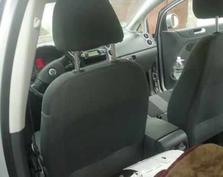 Серый Фольксваген Гольф Плюс, объемом двигателя 1.6 л и пробегом 218 тыс. км за 6700 $, фото 10 на Automoto.ua