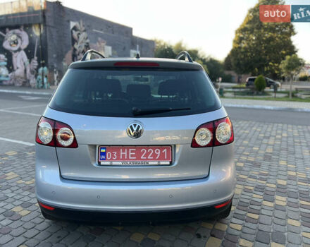 Фольксваген Гольф Плюс 2008 в Луцке на Automoto.ua Серый Фольксваген Гольф Плюс, объемом двигателя 1.4 л и пробегом 169 тыс. км за 7350 $, фото 5 на Automoto.ua