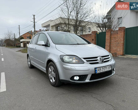 Серый Фольксваген Гольф Плюс, объемом двигателя 1.9 л и пробегом 230 тыс. км за 7800 $, фото 3 на Automoto.ua
