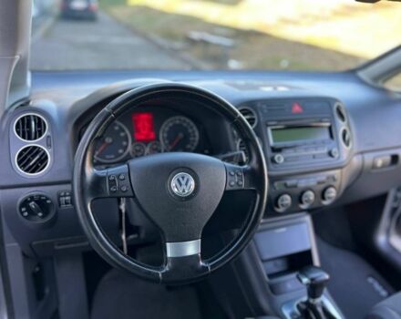 Сірий Фольксваген Golf Plus, об'ємом двигуна 1.4 л та пробігом 137 тис. км за 7950 $, фото 23 на Automoto.ua