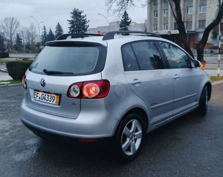 Серый Фольксваген Гольф Плюс, объемом двигателя 1.6 л и пробегом 240 тыс. км за 5999 $, фото 9 на Automoto.ua