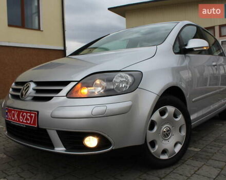 Фольксваген Гольф Плюс 2008 в Трускавце на Automoto.ua Серый Фольксваген Гольф Плюс, объемом двигателя 1.6 л и пробегом 195 тыс. км за 6790 $, фото 4 на Automoto.ua