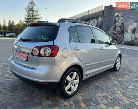 Фольксваген Гольф Плюс 2008 в Луцке на Automoto.ua Серый Фольксваген Гольф Плюс, объемом двигателя 1.4 л и пробегом 169 тыс. км за 7350 $, фото 2 на Automoto.ua