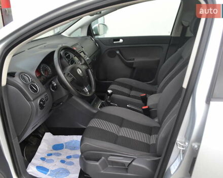Сірий Фольксваген Golf Plus, об'ємом двигуна 1.6 л та пробігом 160 тис. км за 7999 $, фото 17 на Automoto.ua