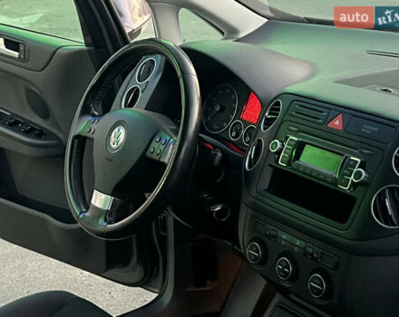 Серый Фольксваген Гольф Плюс, объемом двигателя 0 л и пробегом 221 тыс. км за 6300 $, фото 58 на Automoto.ua