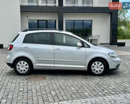 Серый Фольксваген Гольф Плюс, объемом двигателя 1.4 л и пробегом 225 тыс. км за 7550 $, фото 26 на Automoto.ua