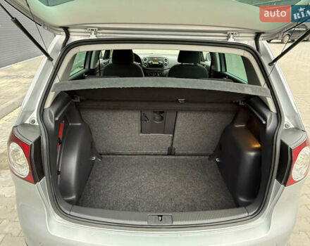 Серый Фольксваген Гольф Плюс, объемом двигателя 1.6 л и пробегом 206 тыс. км за 6200 $, фото 50 на Automoto.ua