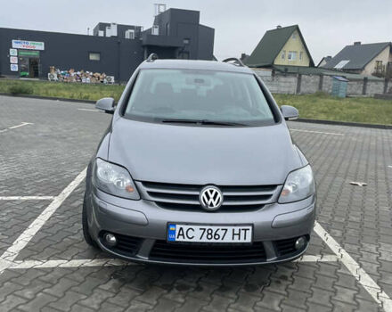 Серый Фольксваген Гольф Плюс, объемом двигателя 1.39 л и пробегом 219 тыс. км за 6200 $, фото 8 на Automoto.ua