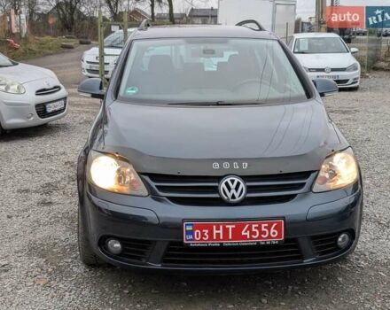Серый Фольксваген Гольф Плюс, объемом двигателя 1.6 л и пробегом 159 тыс. км за 6950 $, фото 6 на Automoto.ua